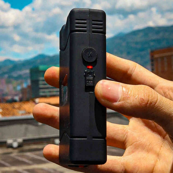 Taser de Defensa Personal - SafeGuard™ 🔒🐀